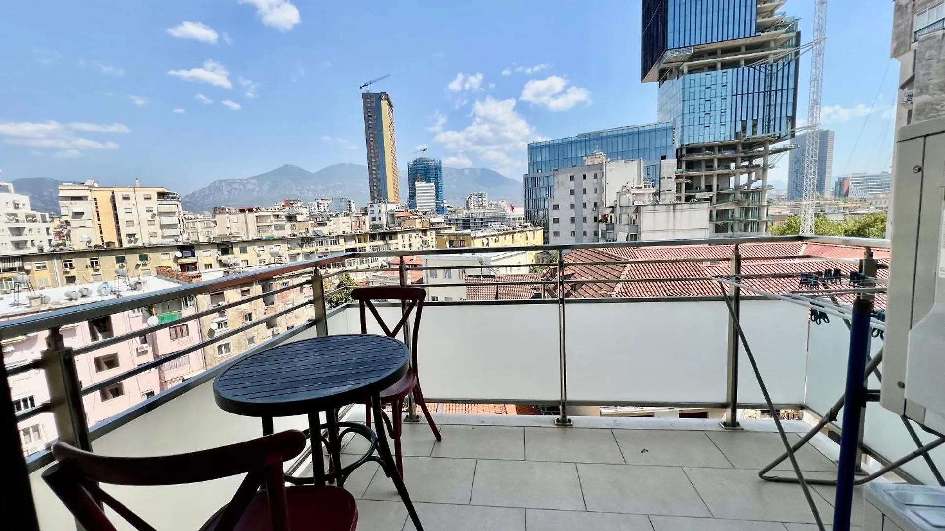 Downtown Grand Comfort Tirana Apartment