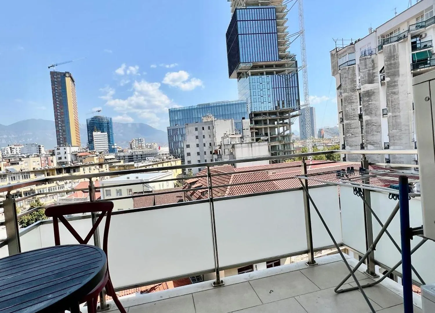 Apartment Downtown Grand Comfort Tirana Albania
