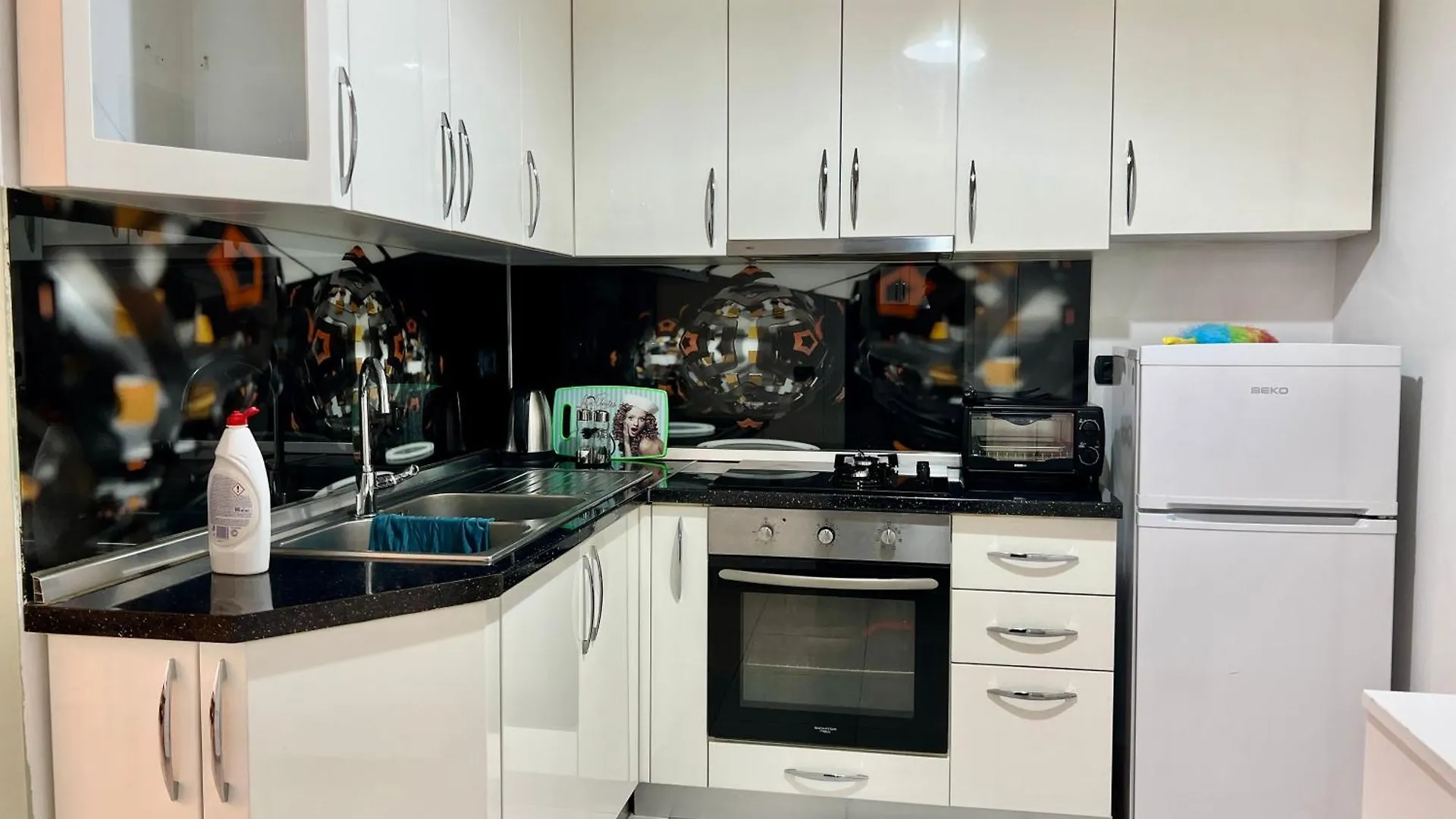 Apartment Downtown Grand Comfort Tirana Albania