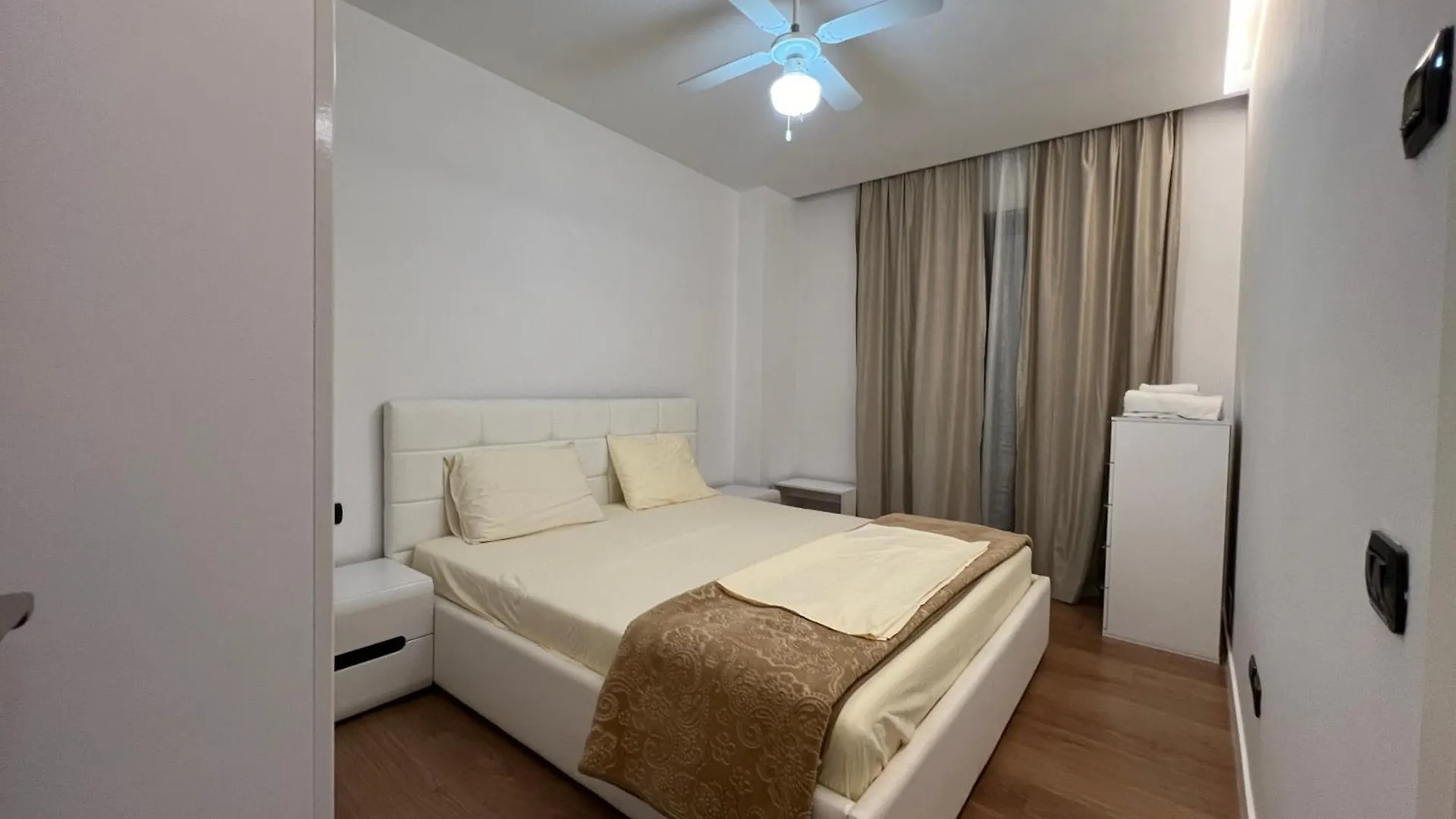 Downtown Grand Comfort Tirana