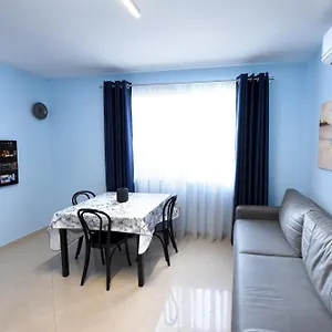 Alba Apartment